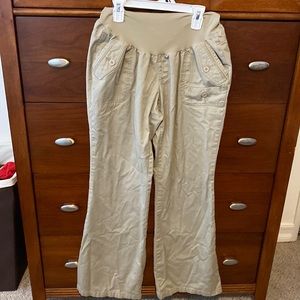 Maternity pants 🤰🏼BOGO (maternity items only)